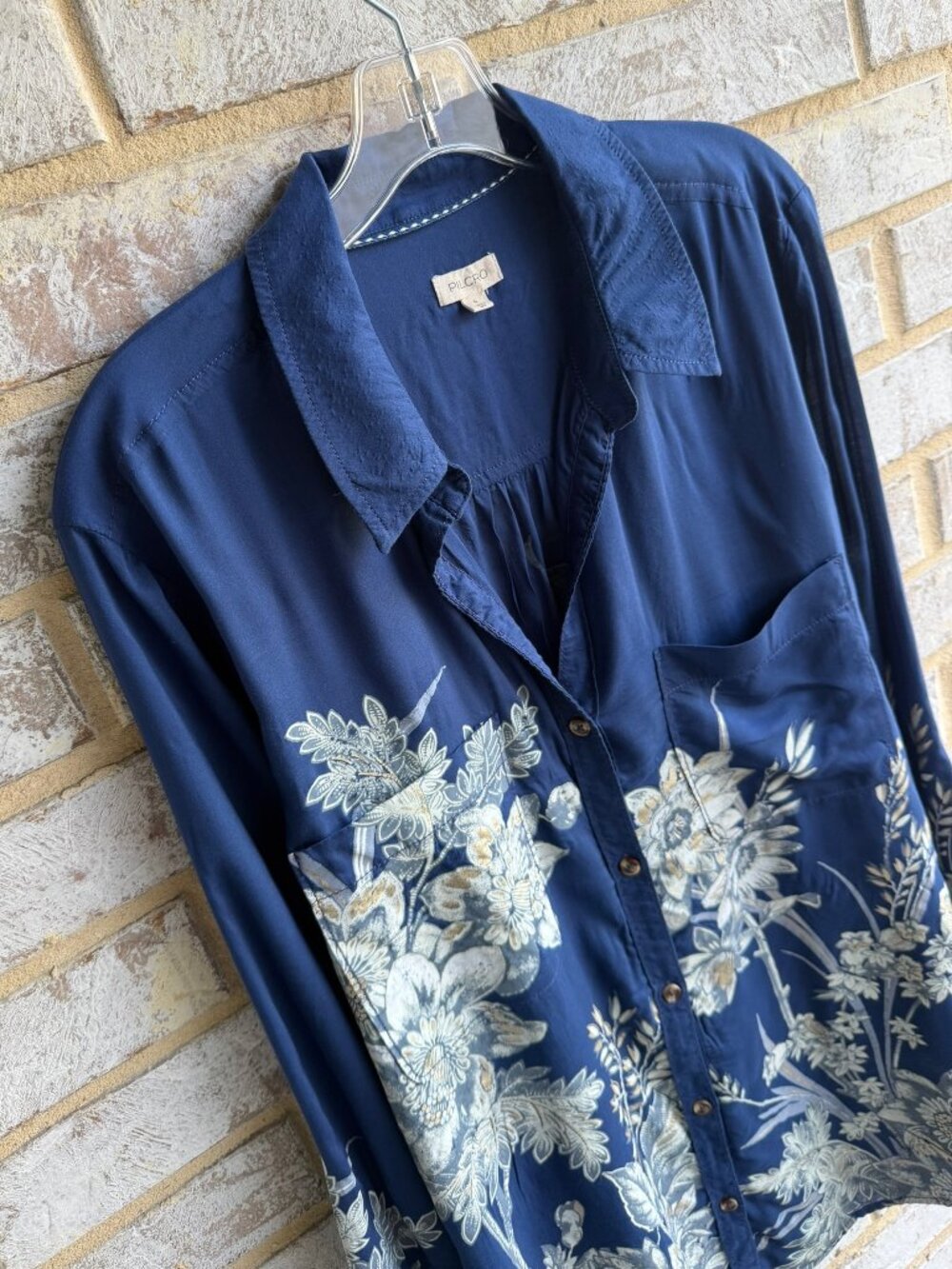 PILCRO Long Sleeve Button Up Floral The Romy Relaxed Shirt Women's Size L - Picture 6 of 9